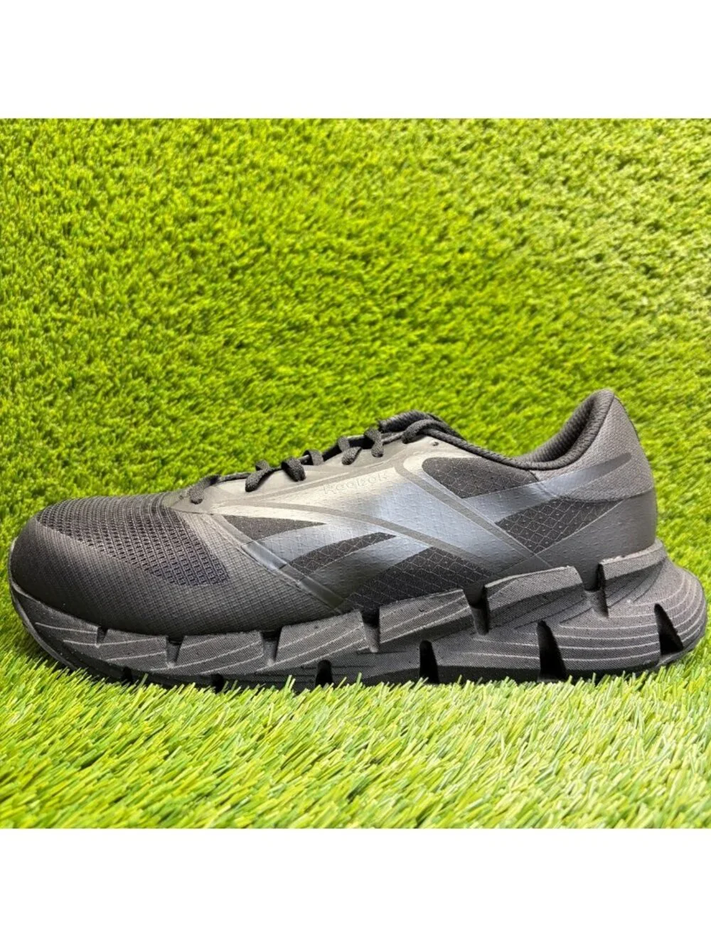Reebok please review